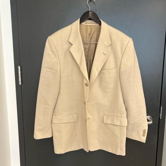 Men's Tan Blazer - Picture 2 of 11